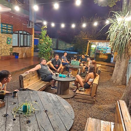 Benteveo Hostel Iguazu Пуерто Игуасу Екстериор снимка