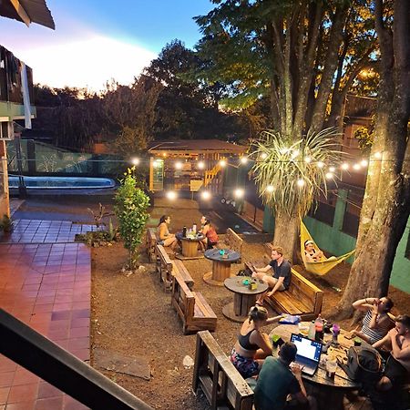 Benteveo Hostel Iguazu Пуерто Игуасу Екстериор снимка